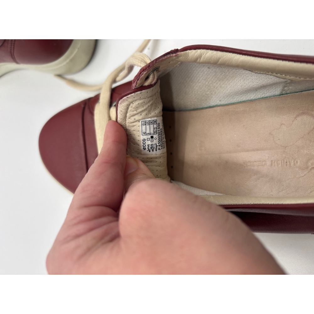 Women's ECCO leather Sneakers, Burgundy, US 9 - Picture 6 of 7